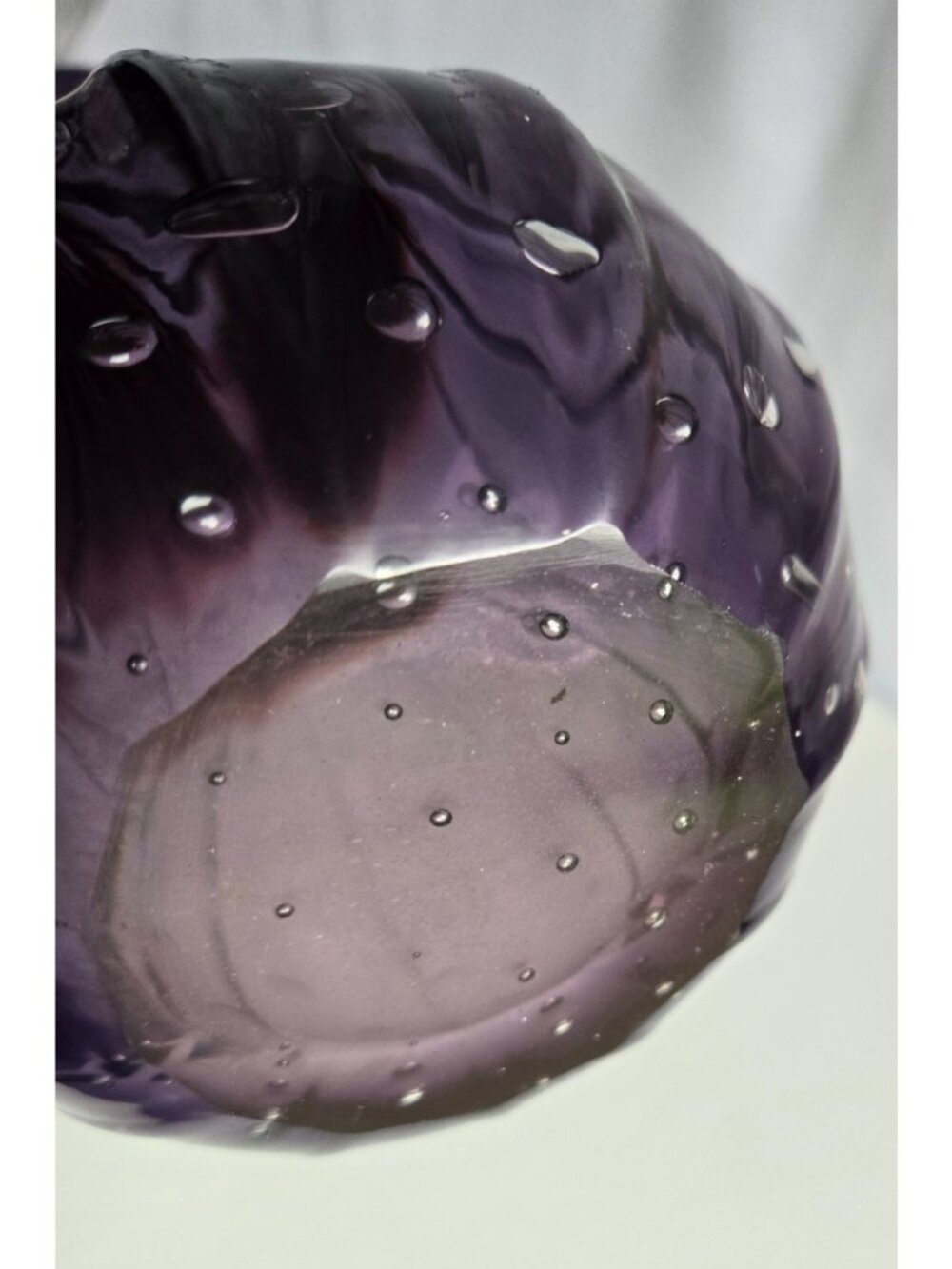 VTG Murano Italy Blown Glass Amethyst Vase Swirl & Controlled Bubbles 10.25 inch - Picture 5 of 9